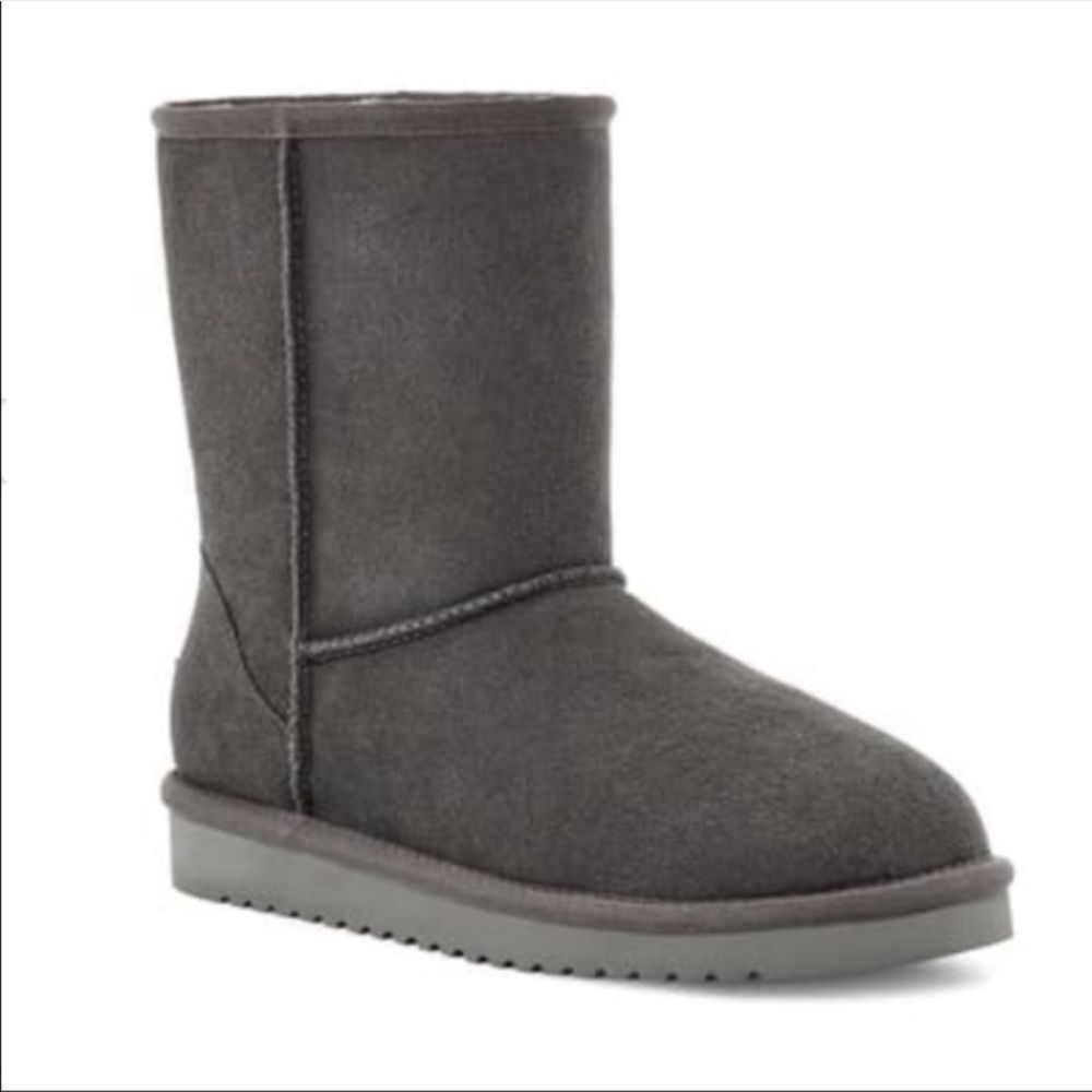 Women's Short Winter Boot in Charcoal